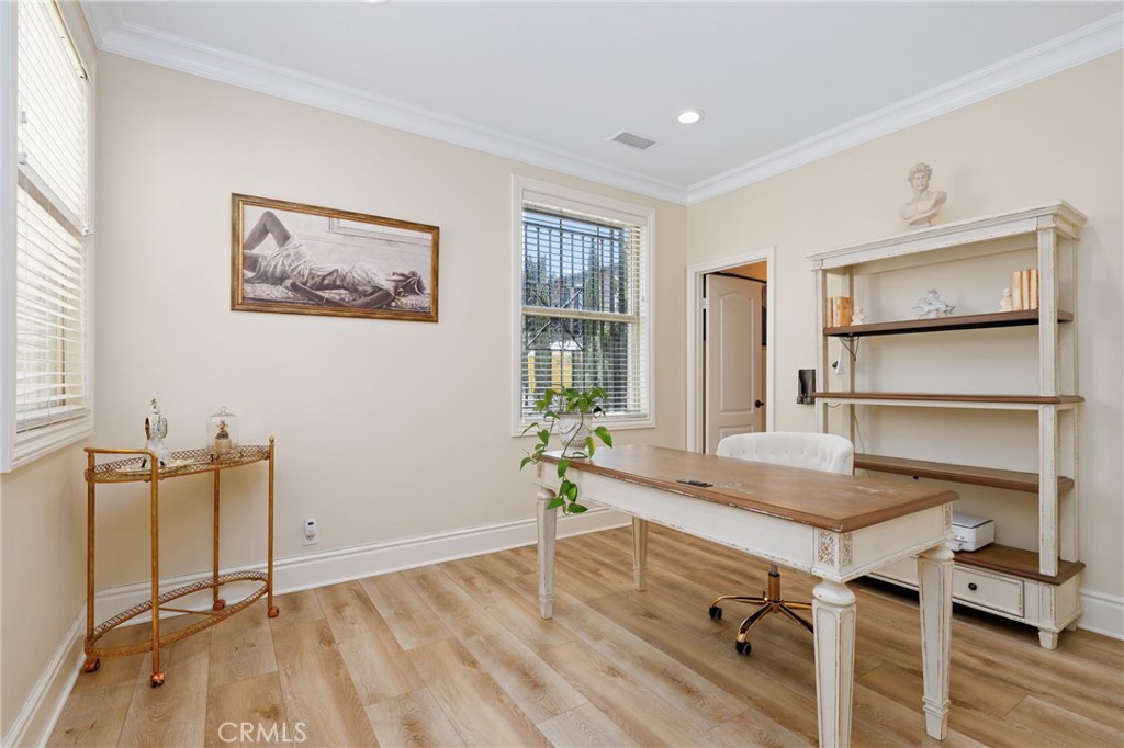 1 David Street Ladera Ranch, CA 92694 - Photo 25 of 66 a room with table and chair