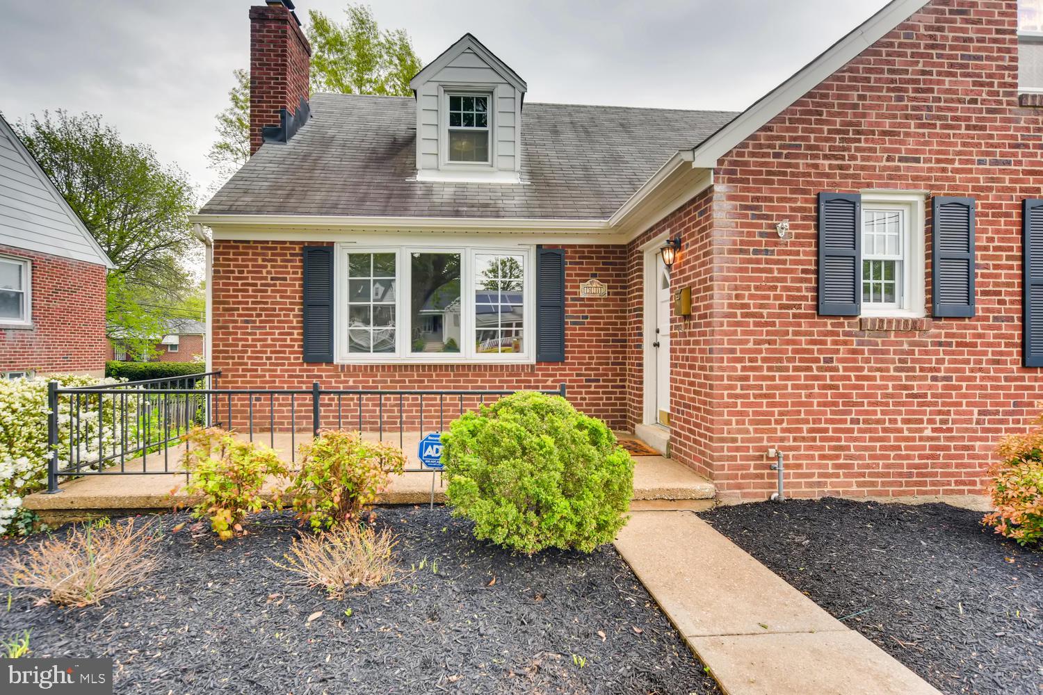 311 Waveland Road Baltimore, MD 21228 - Photo 2 of 28 Exterior Front