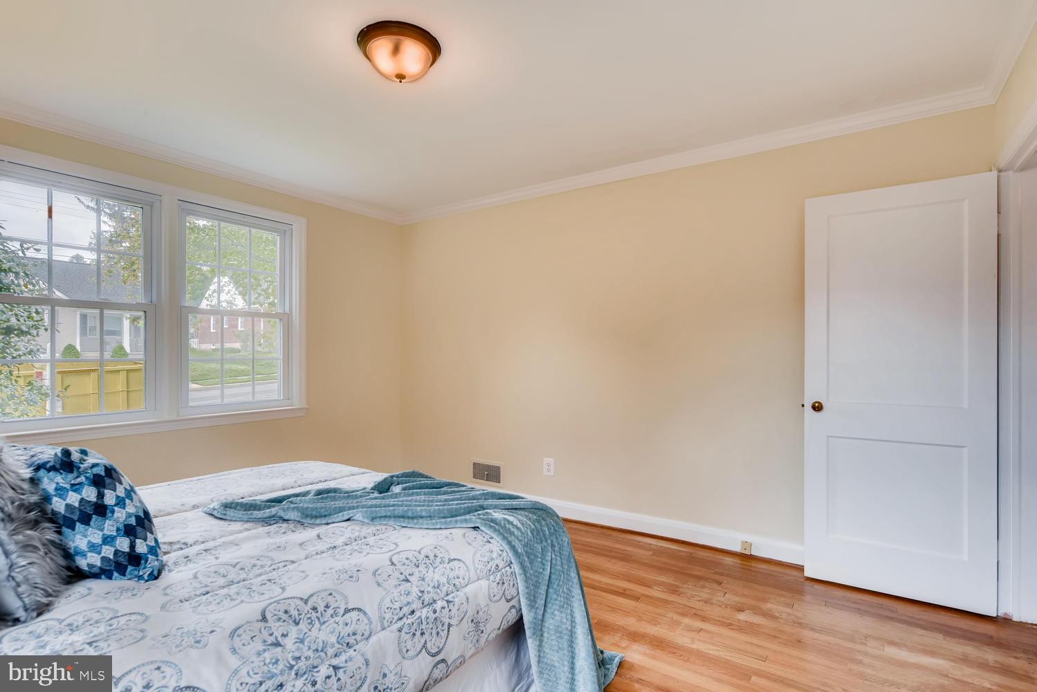 311 Waveland Road Baltimore, MD 21228 - Photo 15 of 28 Master Bedroom