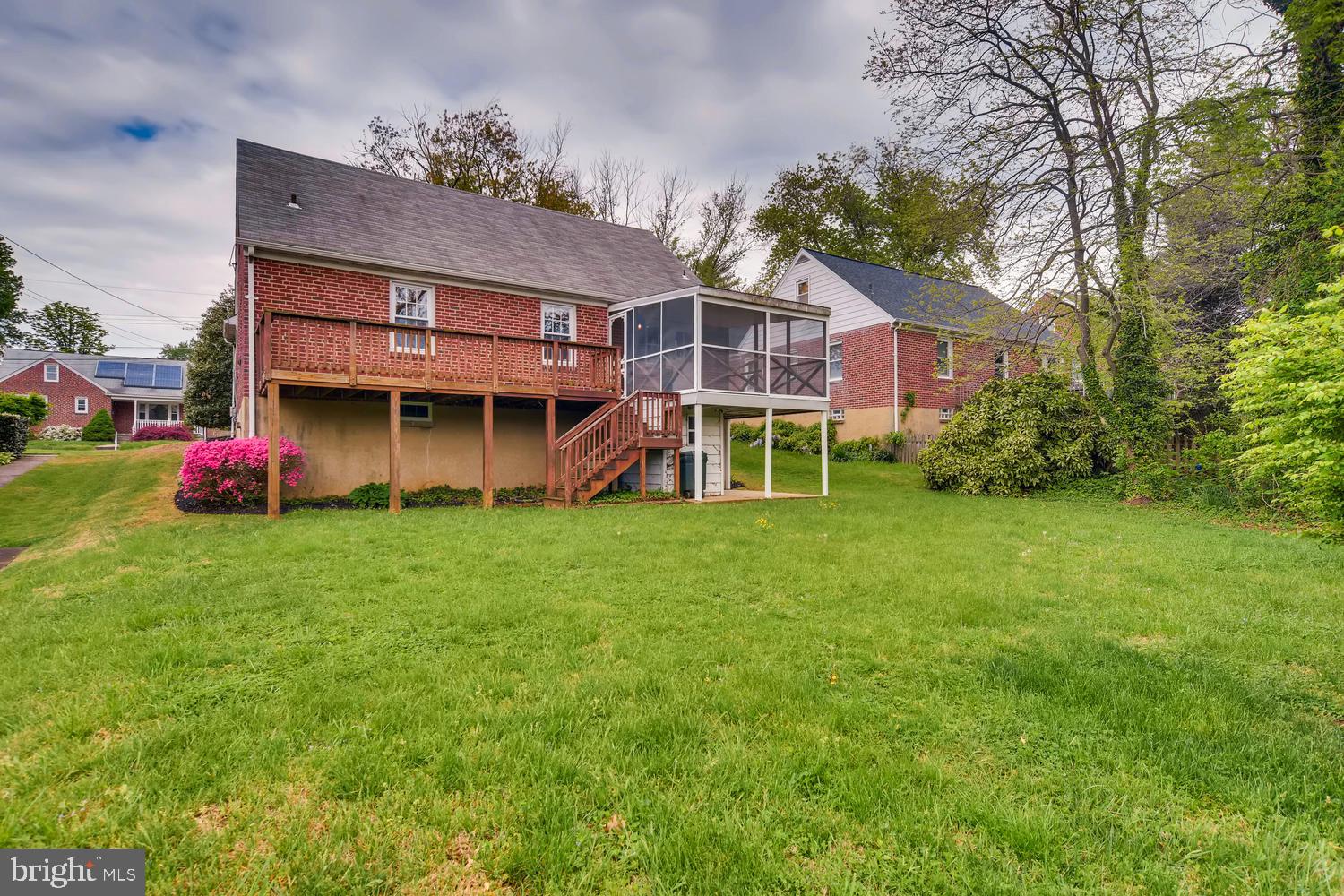 311 Waveland Road Baltimore, MD 21228 - Photo 28 of 28 Exterior Rear