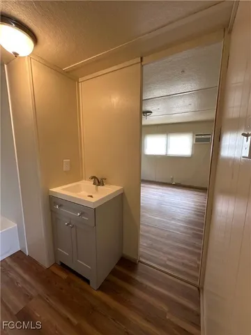 $795 | 2268 Carlisle Lane, North Fort Myers, FL 33917