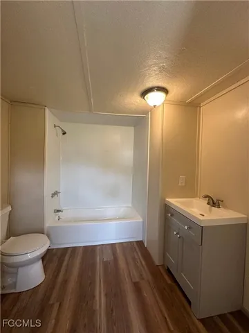 $795 | 2268 Carlisle Lane, North Fort Myers, FL 33917