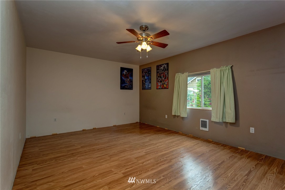7766 Silver Lake Road Maple Falls, WA 98266 - Photo 14 of 24 Gallery Image 14