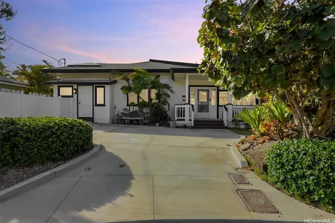 $3,600,000 | 32 Pilipu Place, Unit A, Kailua, HI 96734