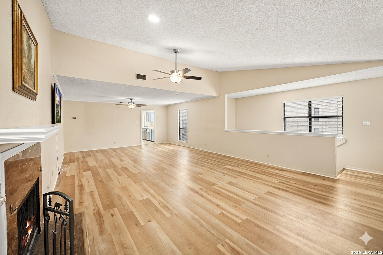 7738 Chambers Road, Unit 702 San Antonio, TX 78229 - Photo 6 of 36