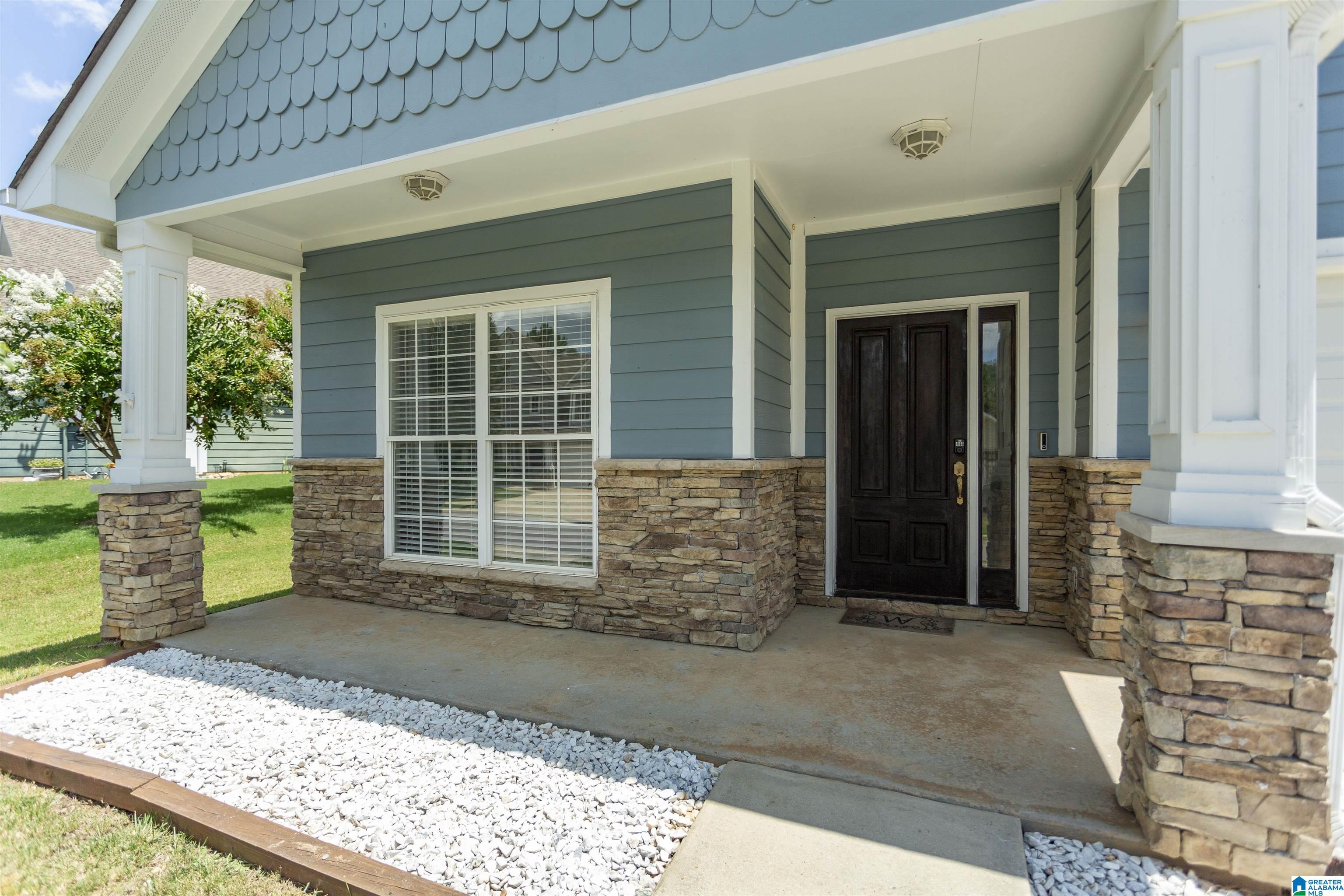 265 Nottingham Drive Calera, AL 35040 - Photo 3 of 38