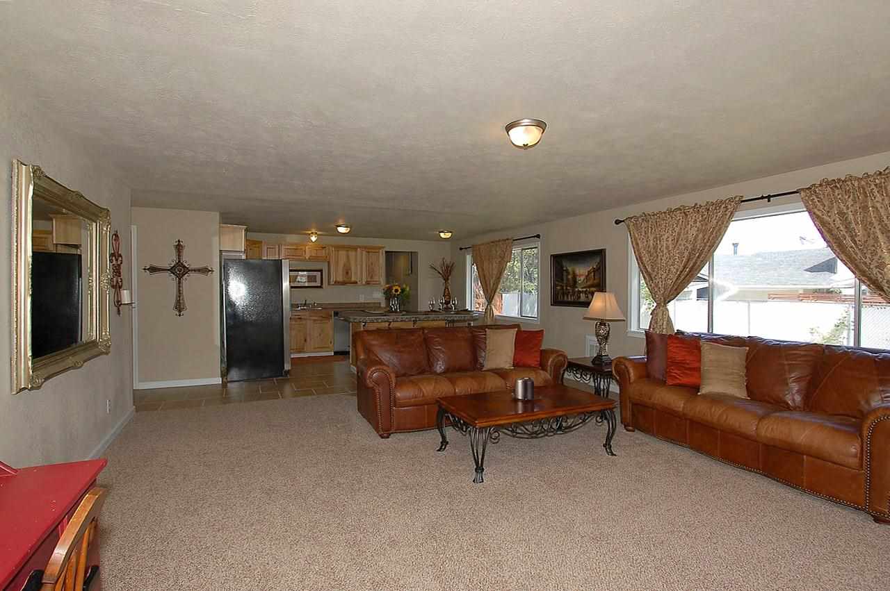 624 South Koren Road Spokane Valley, WA 99212 - Photo 2 of 20