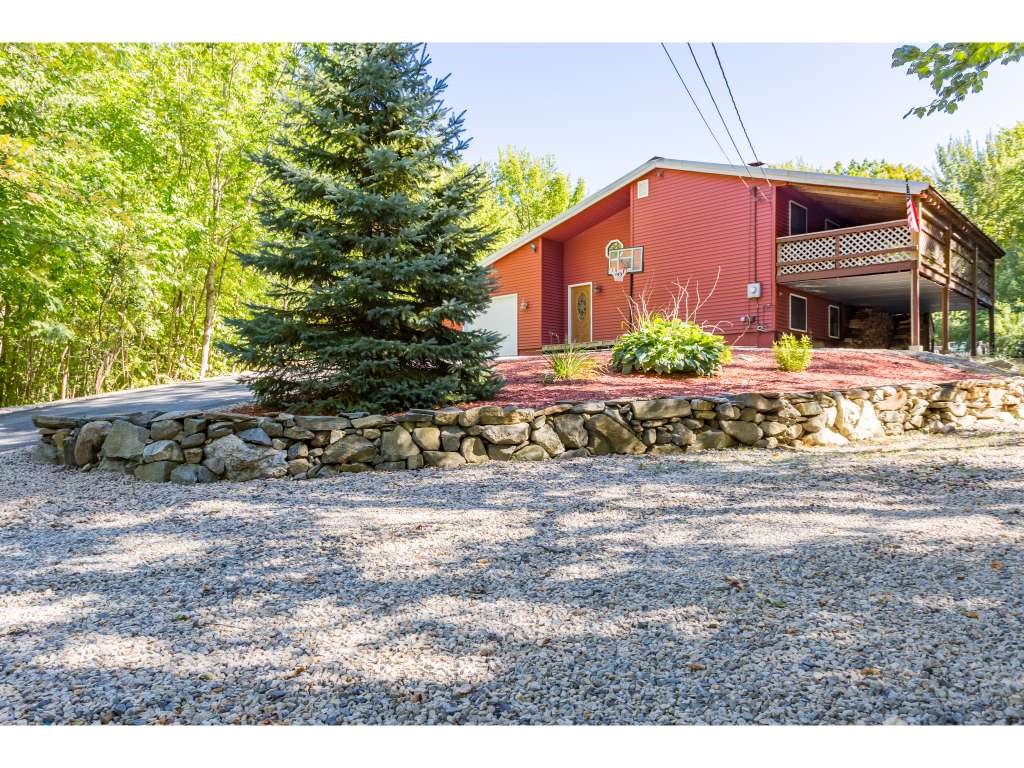 20 Dwight Road Nottingham, NH 03290 - Photo 2 of 36
