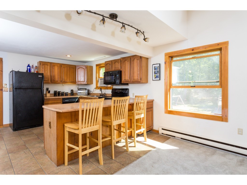 20 Dwight Road Nottingham, NH 03290 - Photo 15 of 36