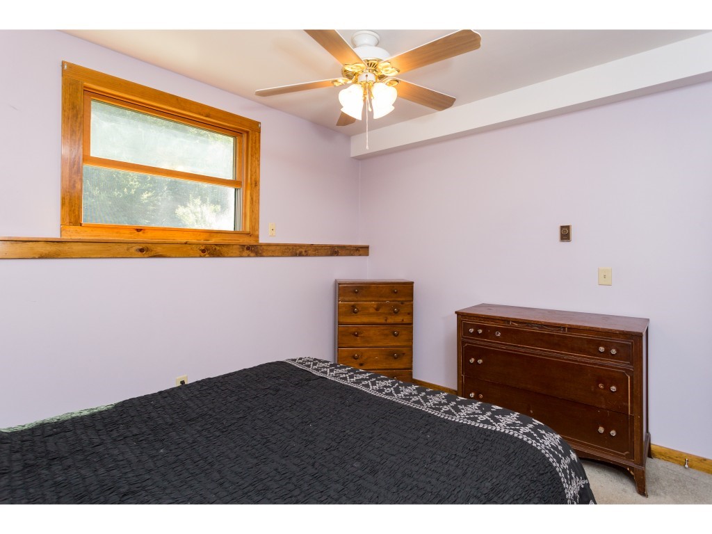 20 Dwight Road Nottingham, NH 03290 - Photo 24 of 36