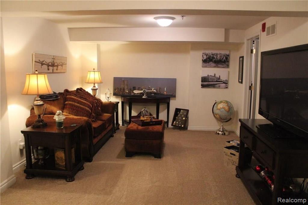 45681 North Stonewood Road, Unit 59 Canton, MI 48187 - Photo 41 of 63