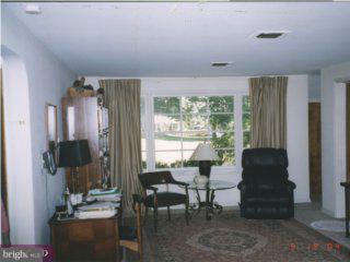 1805 Cathedral Road Huntingdon Valley, PA 19006 - Photo 3 of 4 Gallery Image 3