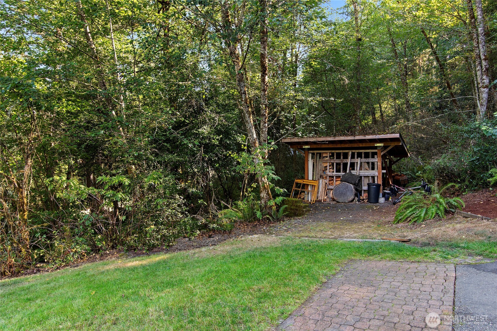 8324 Springridge Road Northeast Bainbridge Island, WA 98110 - Photo 32 of 35 Gallery Image 32
