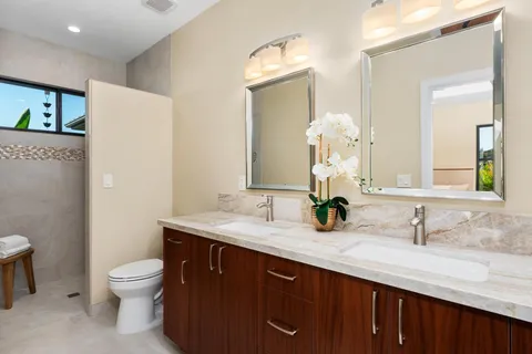 $2,350,000 | 73-4493 Aloha Place, Kailua-Kona, HI 96740