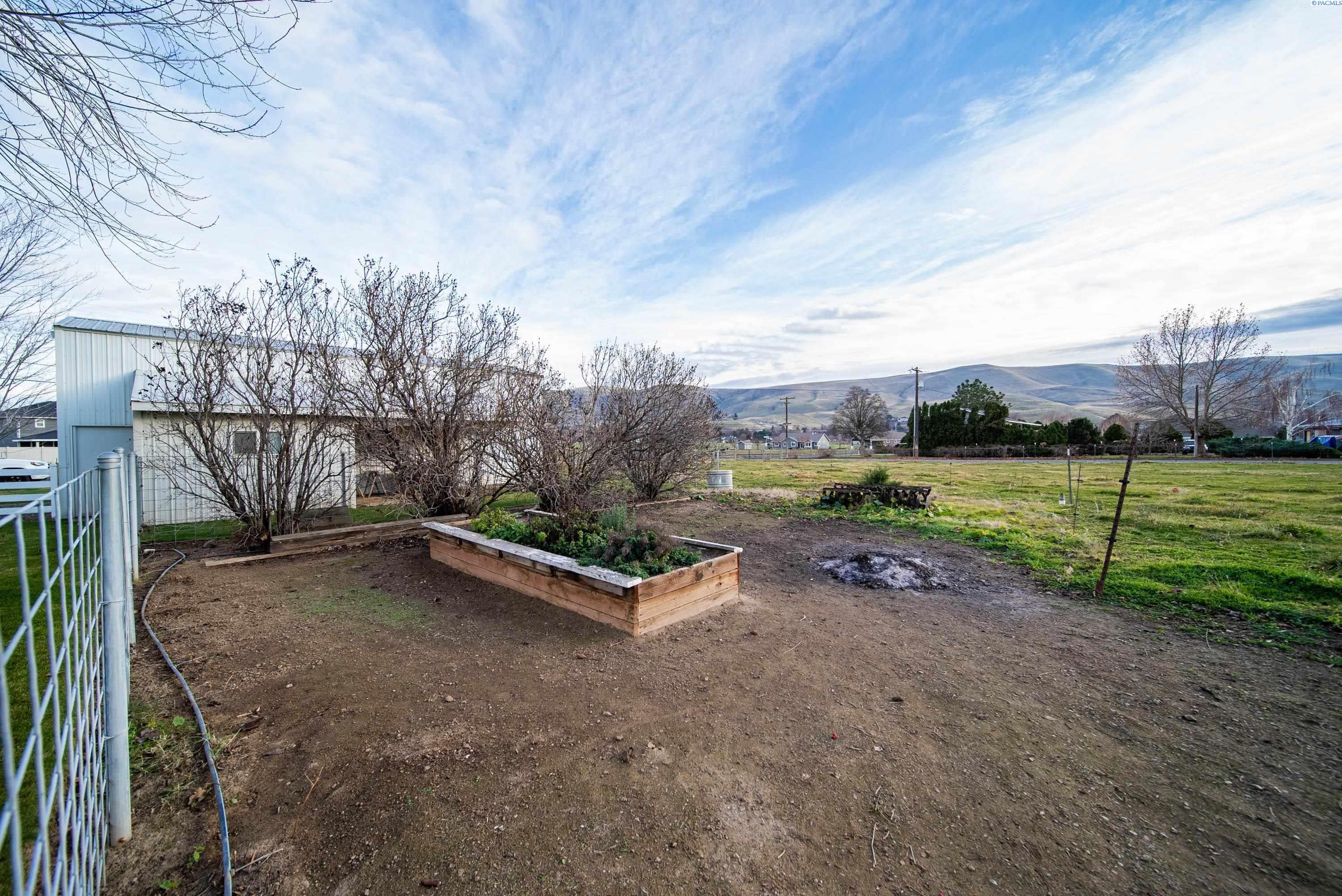 140320 West North River Road Prosser, WA 99350 - Photo 24 of 27 Gallery Image 24