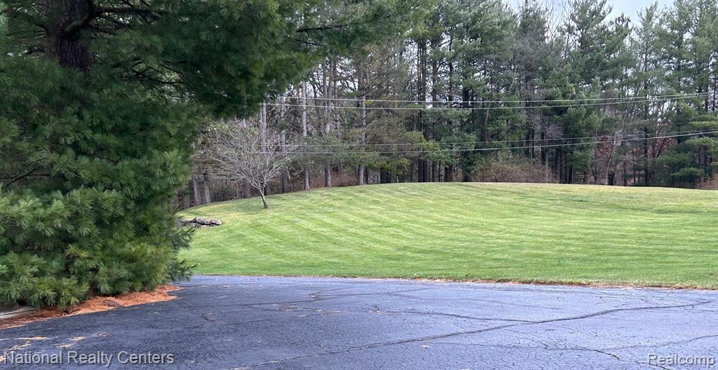 7760 Chilson Road Pinckney, MI 48169 - Photo 31 of 48