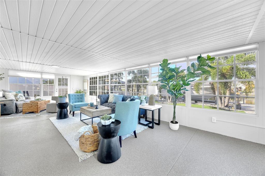 1015 Spindle Palm Way Apollo Beach, FL 33572 - Photo 33 of 78