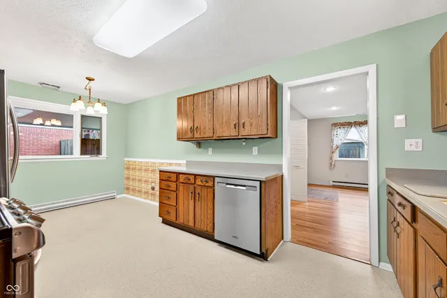 $220,000 | 2720 12th Street, Columbus, IN 47201