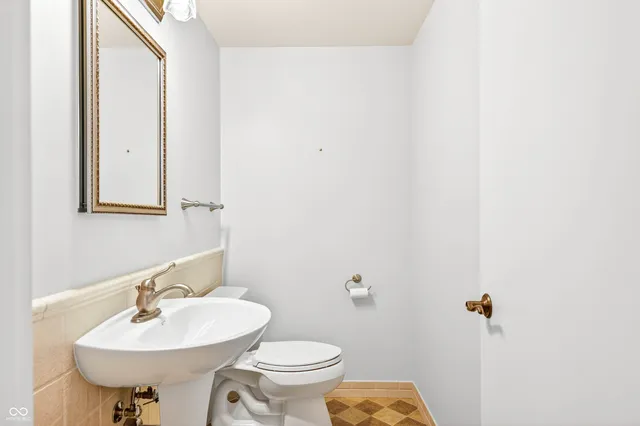 $220,000 | 2720 12th Street, Columbus, IN 47201