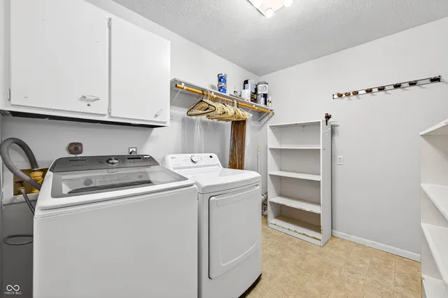 $220,000 | 2720 12th Street, Columbus, IN 47201