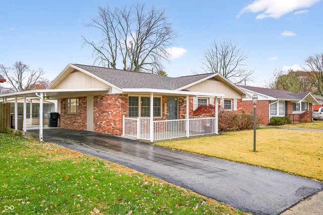 $220,000 | 2720 12th Street, Columbus, IN 47201