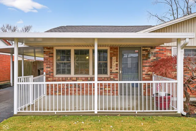 $220,000 | 2720 12th Street, Columbus, IN 47201