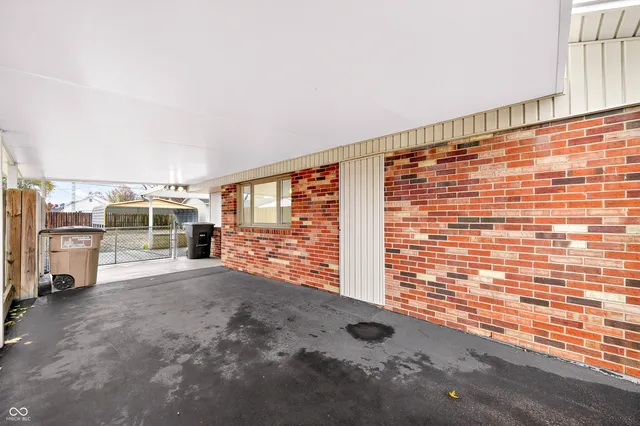 $220,000 | 2720 12th Street, Columbus, IN 47201