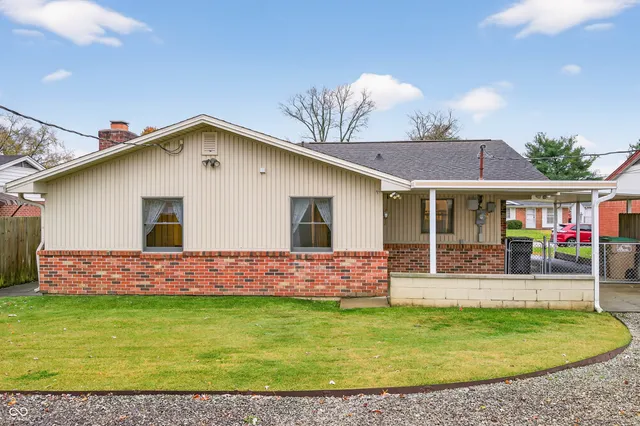 $220,000 | 2720 12th Street, Columbus, IN 47201