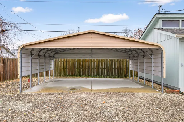 $220,000 | 2720 12th Street, Columbus, IN 47201