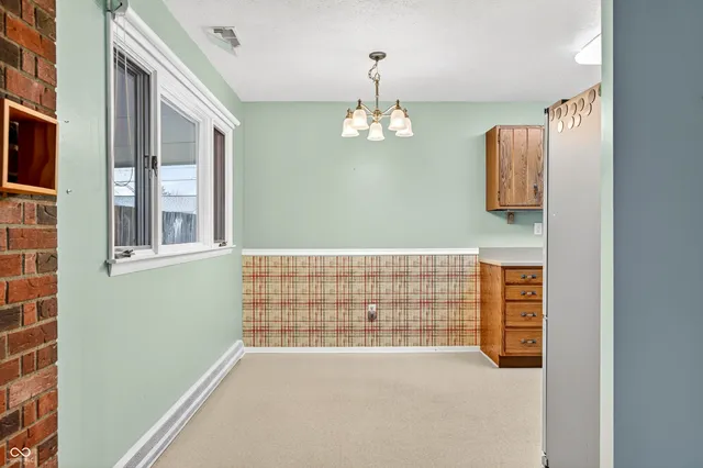 $220,000 | 2720 12th Street, Columbus, IN 47201