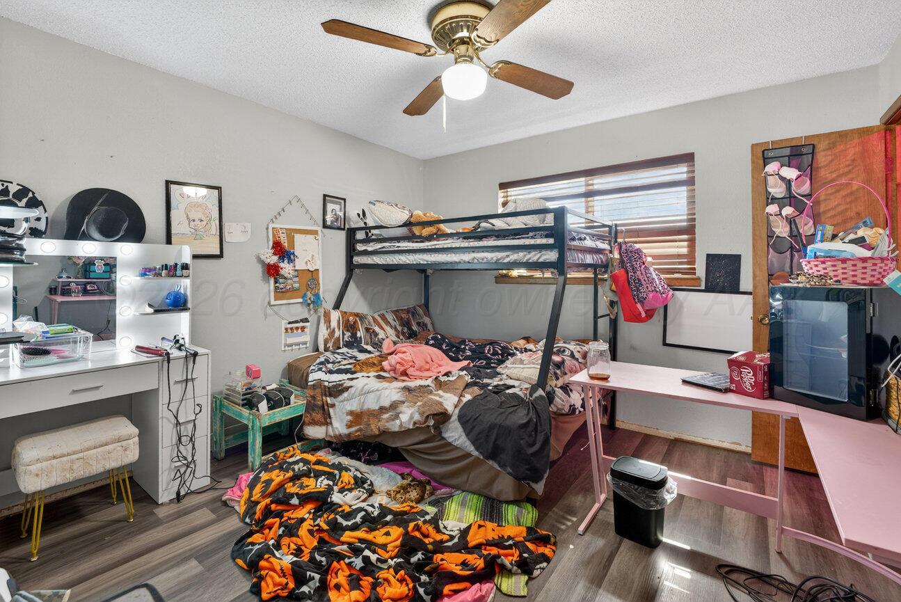 693 County Road 24 Muleshoe, TX 79347 - Photo 35 of 98 Bedroom 3