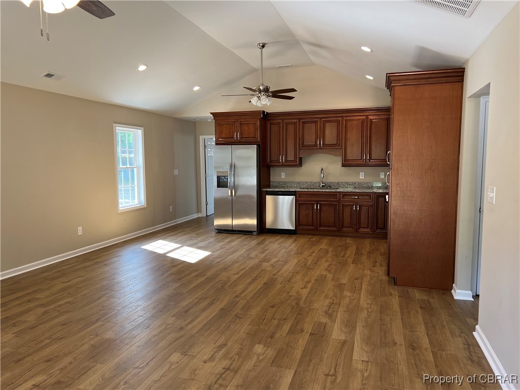 768 Coachpoint Road Hartfield, VA 23071 - Photo 3 of 11