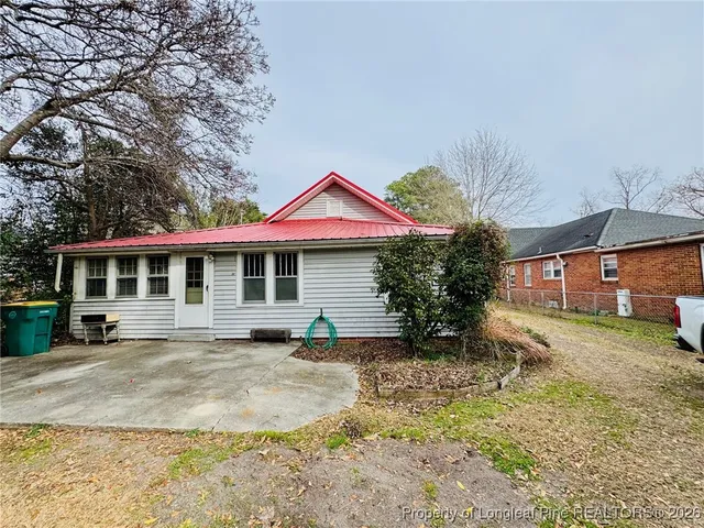 $1,500 | 411 Carthage Road, Lumberton, NC 28358