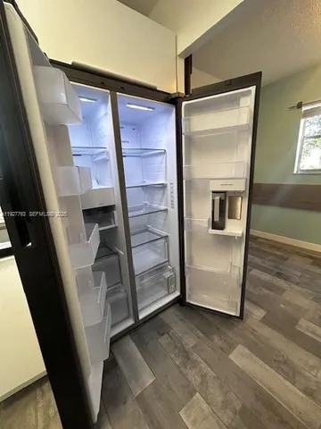 $2,000 | 8002 Lagos De Campo Boulevard, Unit B201, Tamarac, FL 33321