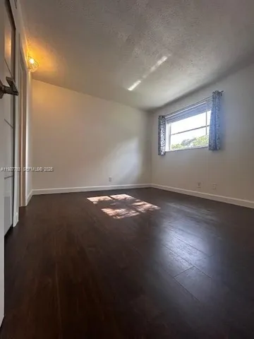 $2,000 | 8002 Lagos De Campo Boulevard, Unit B201, Tamarac, FL 33321