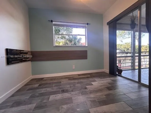 $2,000 | 8002 Lagos De Campo Boulevard, Unit B201, Tamarac, FL 33321