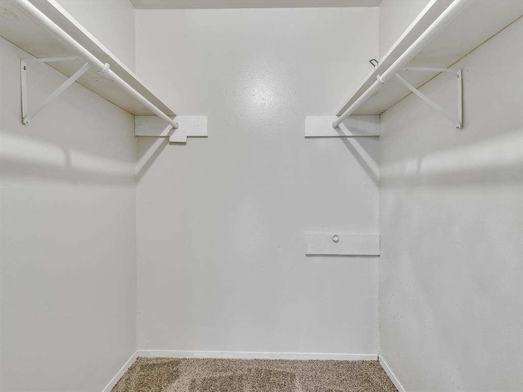 5053 Ridglea Lane, Unit 911 Fort Worth, TX 76116 - Photo 10 of 16 a view of small space