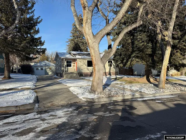 $275,000 | 116 West Park Avenue, Riverton, WY 82501