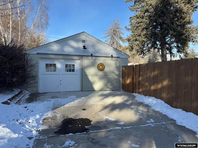 $275,000 | 116 West Park Avenue, Riverton, WY 82501