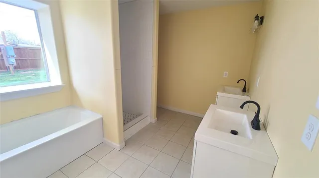 a bathroom with a bathtub