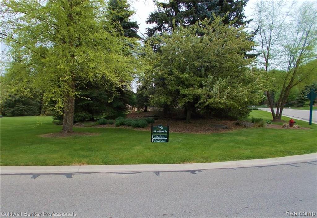 2516 Elm Brook Court Rochester Hills, MI 48309 - Photo 5 of 7