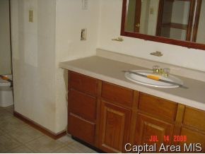 3486 Mechanicsburg Road Springfield, IL 62712 - Photo 3 of 5
