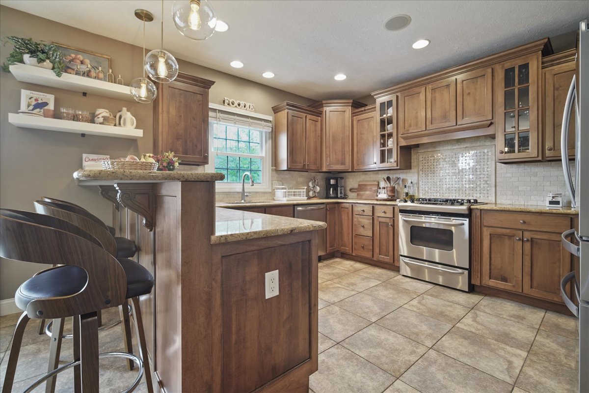 4015 Rockledge Road Bloomington, IL 61705 - Photo 25 of 52 Gallery Image 25