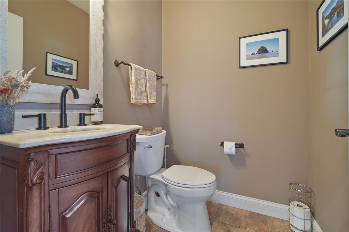4015 Rockledge Road Bloomington, IL 61705 - Photo 8 of 52 Gallery Image 8