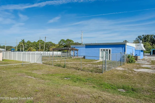 $999,990 | 5999 North Courtenay Parkway, Merritt Island, FL 32953