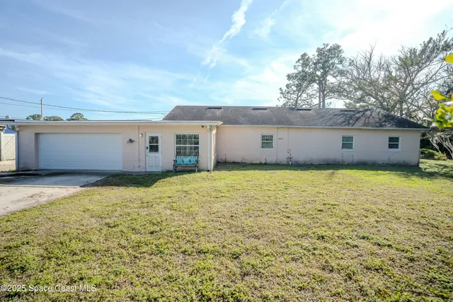 $999,990 | 5999 North Courtenay Parkway, Merritt Island, FL 32953