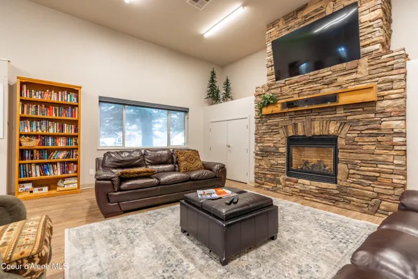 $247,520 | 35 Fairway Drive, Unit SPC 4, Blanchard, ID 83804