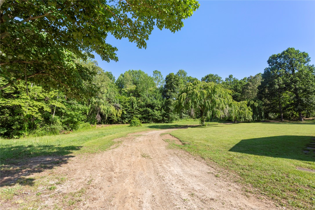 155 Dixie Lane Mountain Rest, SC 29664 - Photo 9 of 30