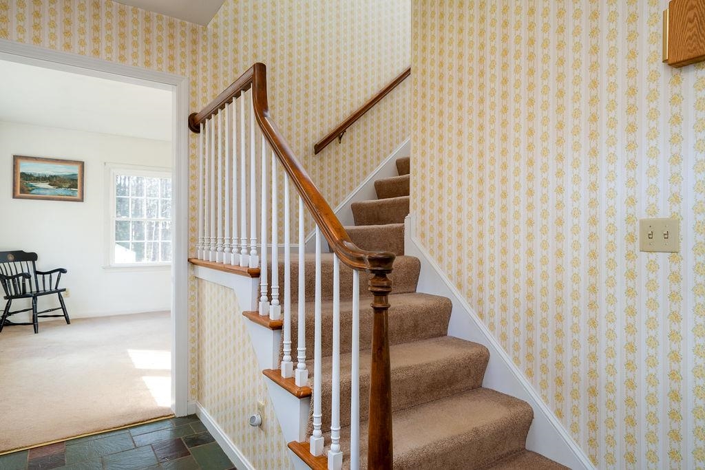 65 Bagdad Road Durham, NH 03824 - Photo 10 of 40