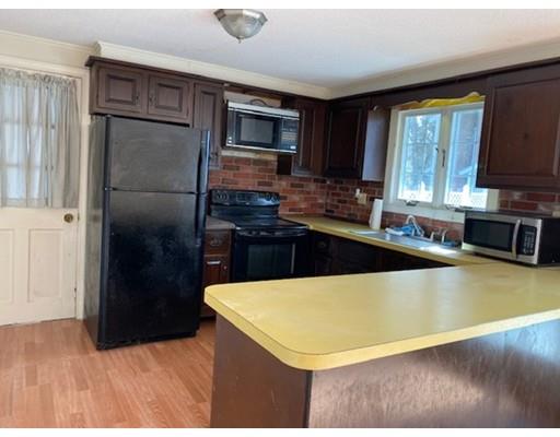 12 N Road Mattapoisett, MA 02739 - Photo 5 of 15 Gallery Image 5